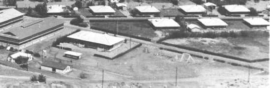 trona-school.jpg (49648 bytes)